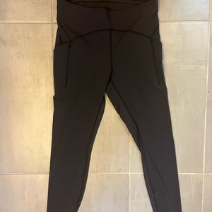 Size 12 Fast and Free. Worn once, great condition.